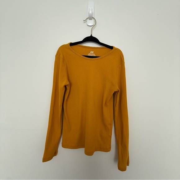 H&M Other - H&M Golden Long Sleeve Tee size 6-8